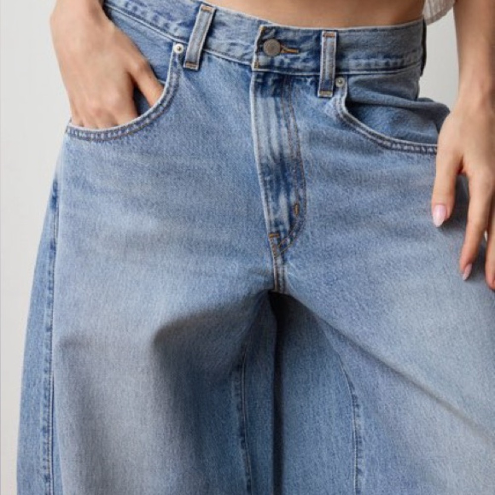 Levi’s Super Baggy Barrel Jean - Picture 4 of 4